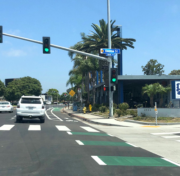 WestPointLoma_bikelane_20190730_01